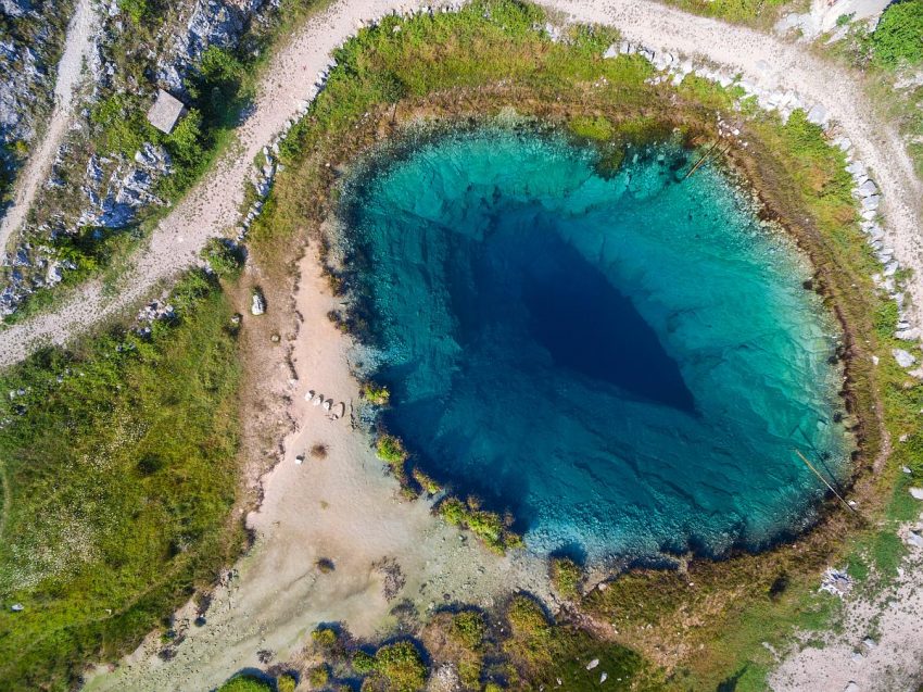 Cetina mouth